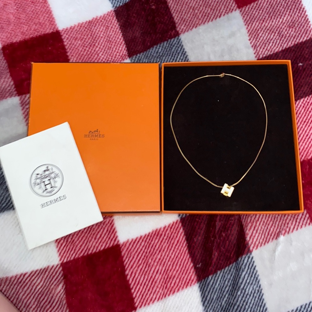 Hermēs Gold Choker